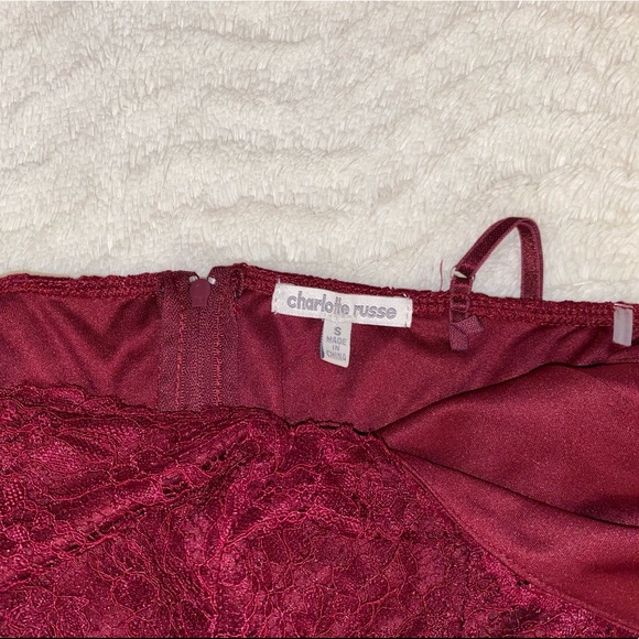 Lace Top Skater Dress - Picture 3 of 3